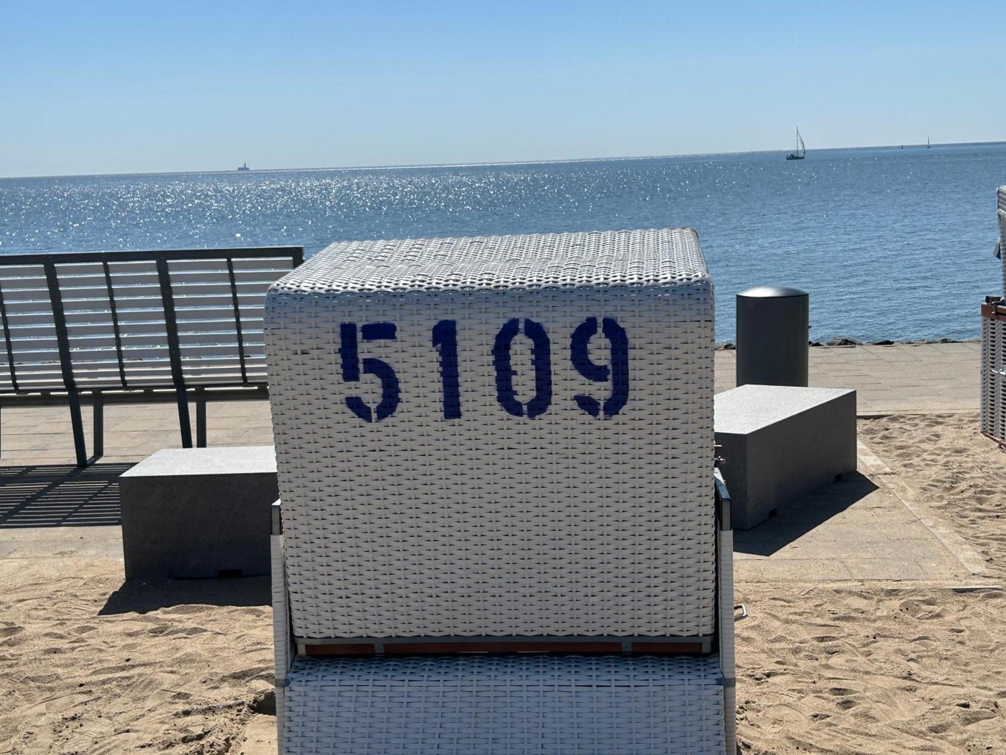 Ferienwohnung Ritthoff Perlebucht - Mit Strandkorb Am Meer Und Kostenloser Eintritt Ins Schwimmbad Büsum Eksteriør billede